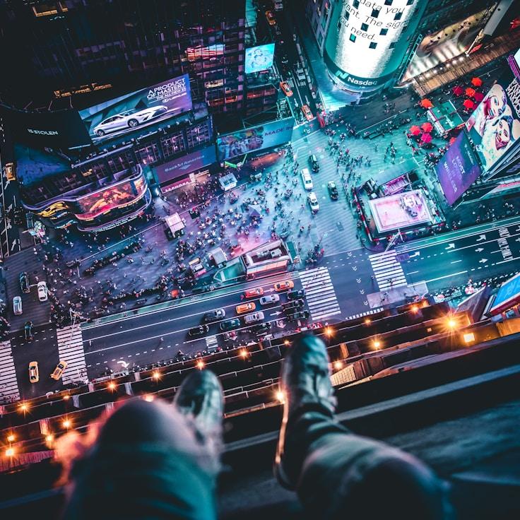 Family routine and school logistics in Paris